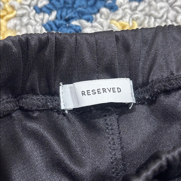 Reserved Pants - Picture 4 of 5